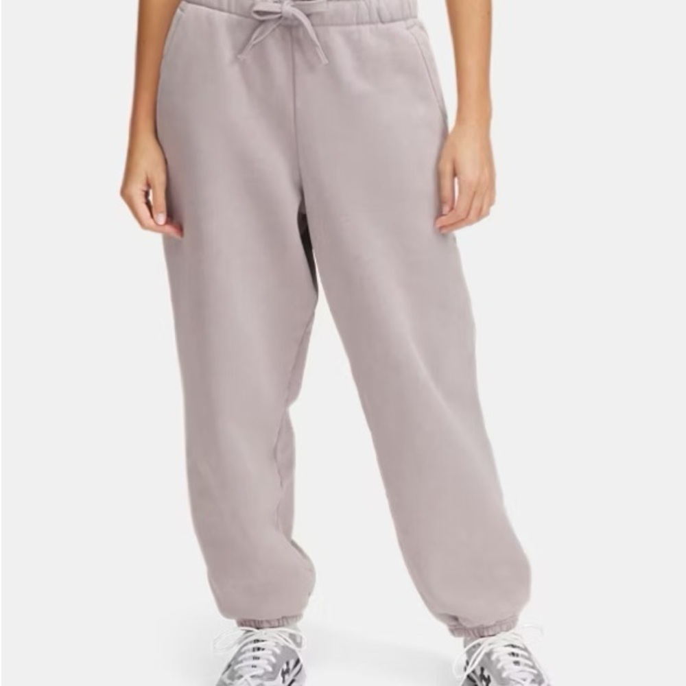 Aritzia TNA Extra Fleece Pants Purple